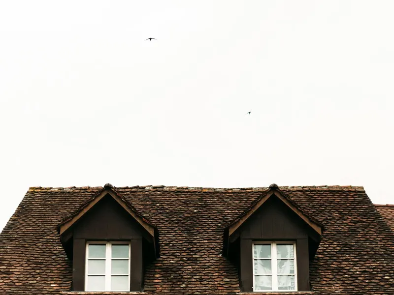 Professional roof repair process in Sacramento, CA